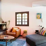 Karteros House 1300Meters From The Beach!